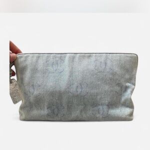 Authentic vintage CHANEL Light blue Clutch denim